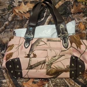 Realtree Camo Pink Cross Body Bag/Shoulder Purse